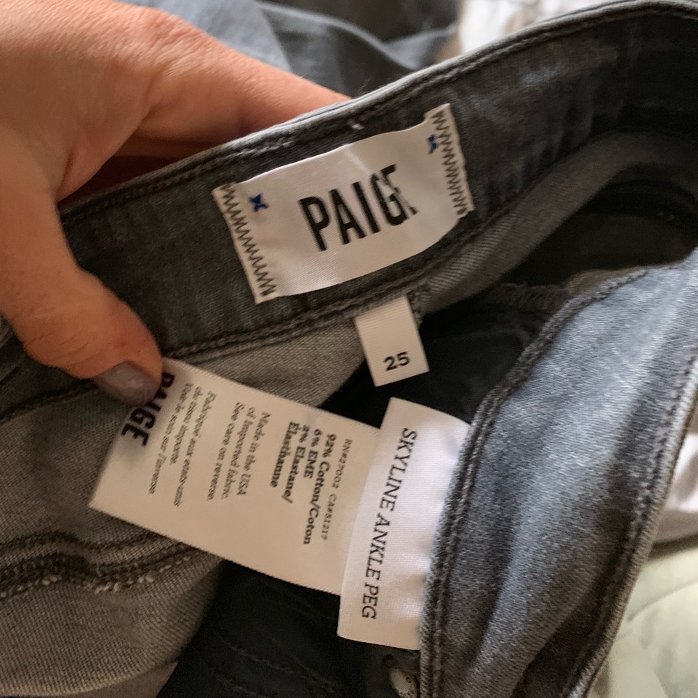 Paige size 25 grey skinny jeans